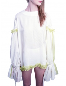 The Romanian blouse II